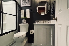 2022-08-13-bathroom-1